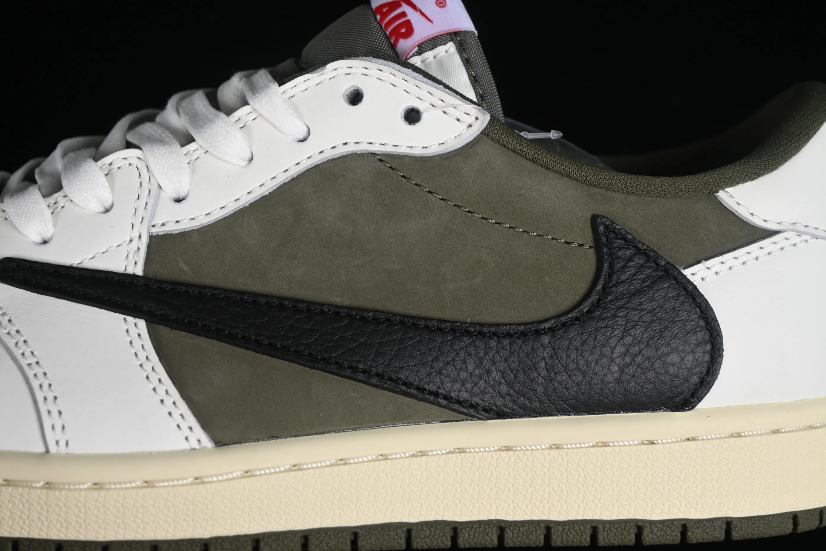 All categories Air Jordan Jordan series basketball shoes Air Jordan 1 Low foreign trade version Travis Scott x Air Jordan 1 Low OG AJ1 Joe 1 undercut low DM7866-200